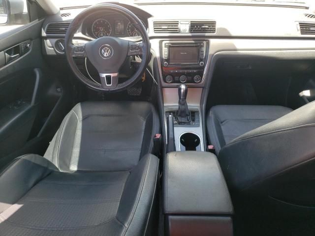 2014 Volkswagen Passat SE