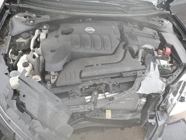 2012 Nissan Altima Base