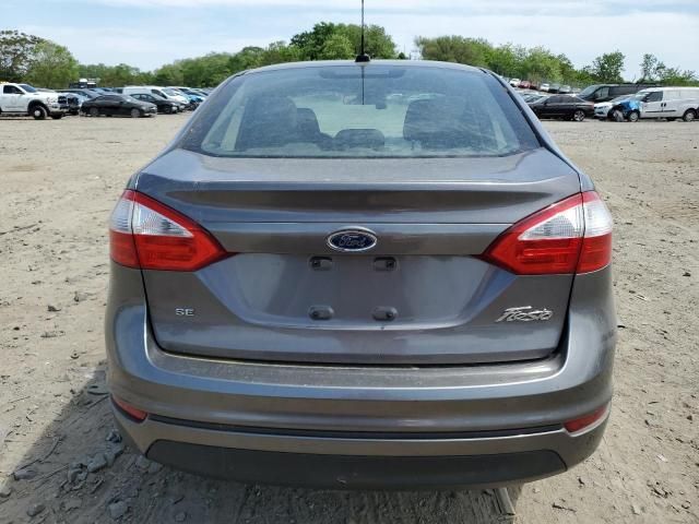 2014 Ford Fiesta SE