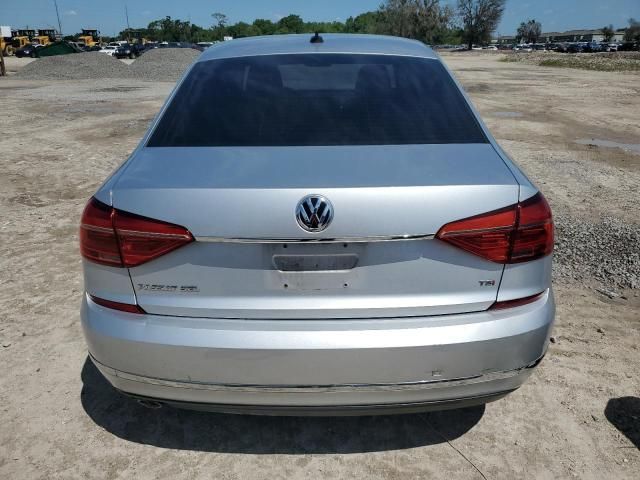 2016 Volkswagen Passat SEL