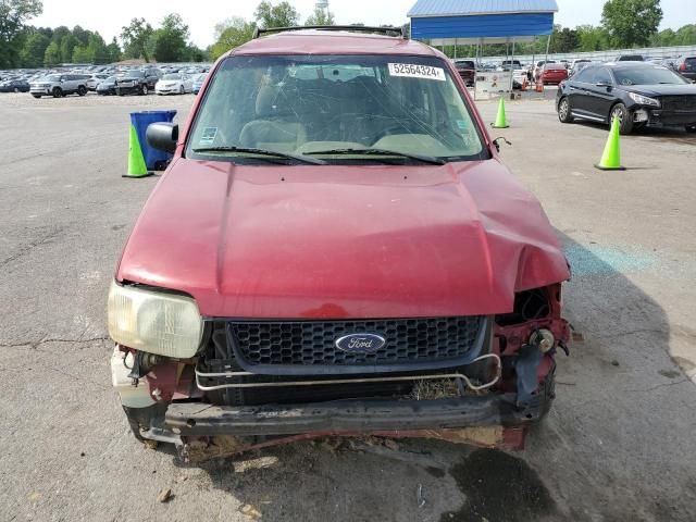 2004 Ford Escape XLS