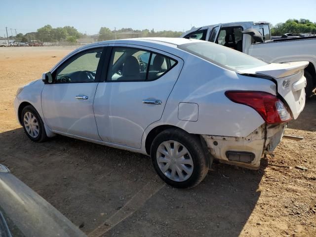 2013 Nissan Versa S