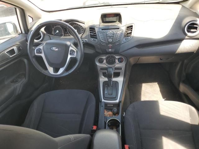 2015 Ford Fiesta SE