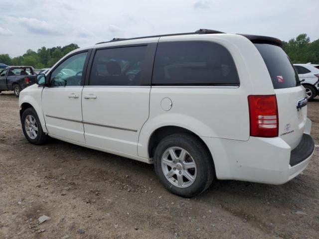 2010 Chrysler Town & Country Touring