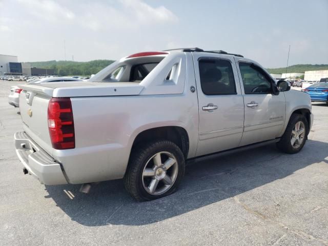 2013 Chevrolet Avalanche LTZ