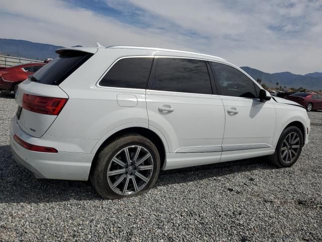 2019 Audi Q7 Premium