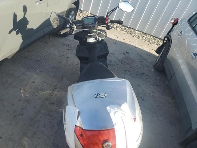 2022 Genuine Scooter Co. Rattler 125