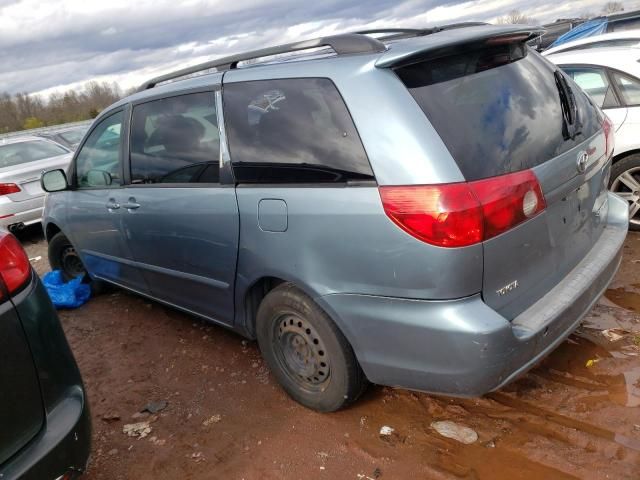 2006 Toyota Sienna CE