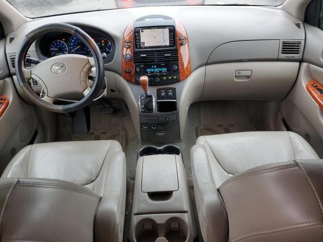 2008 Toyota Sienna XLE