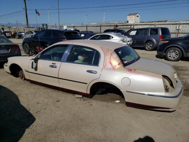 2001 Lincoln Town Car Cartier