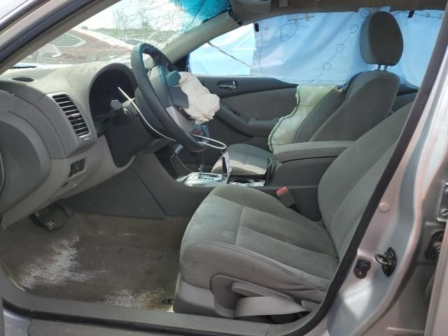 2010 Nissan Altima Base