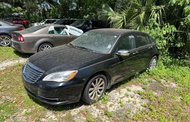 2013 Chrysler 200 Limited