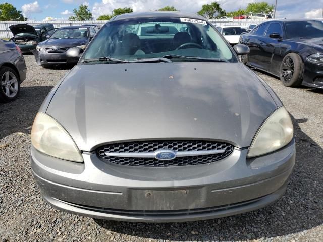 2003 Ford Taurus SE