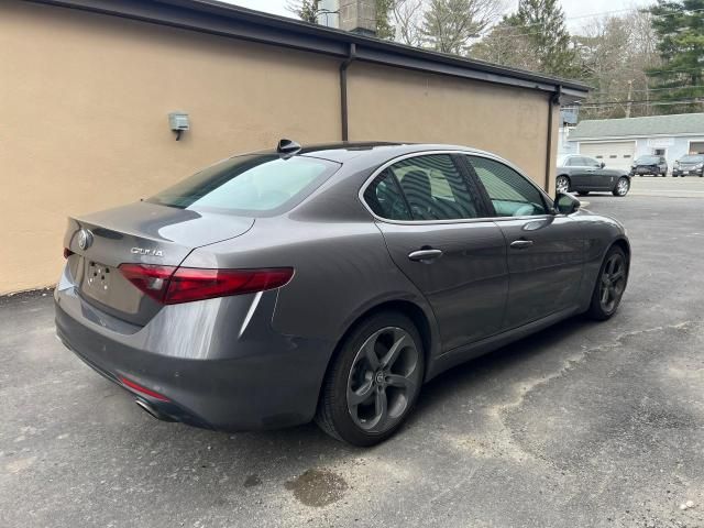 2017 Alfa Romeo Giulia TI Q4