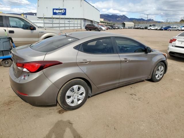 2016 Hyundai Elantra SE