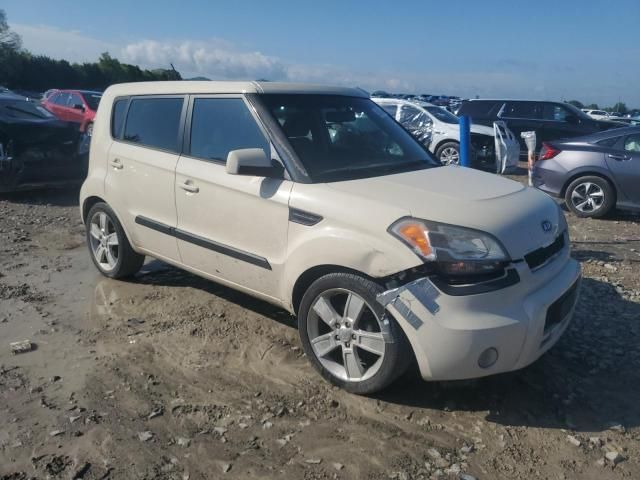 2011 KIA Soul +