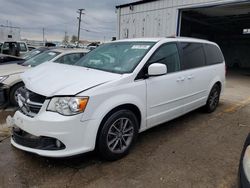 Salvage cars for sale from Copart Chicago Heights, IL: 2017 Dodge Grand Caravan SXT