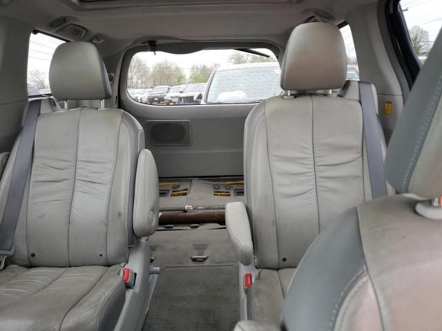 2011 Toyota Sienna XLE