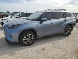 Salvage cars for sale at San Antonio, TX auction: 2022 Toyota Highlander XLE