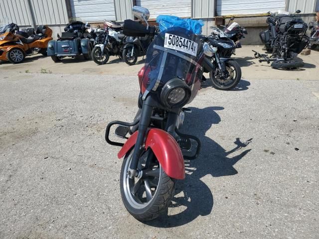 2012 Harley-Davidson FLD Switchback