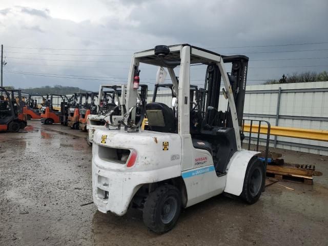 2013 Nissan Forklift