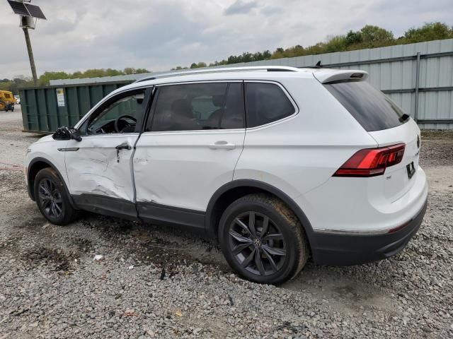 2022 Volkswagen Tiguan SE