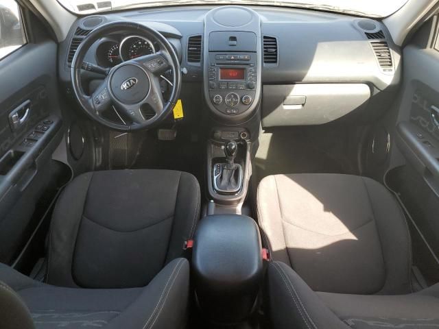 2013 KIA Soul +