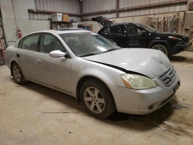 2004 Nissan Altima Base