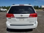 2004 Toyota Sienna XLE