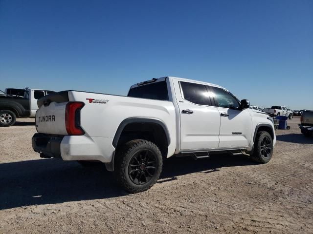 2022 Toyota Tundra Crewmax SR