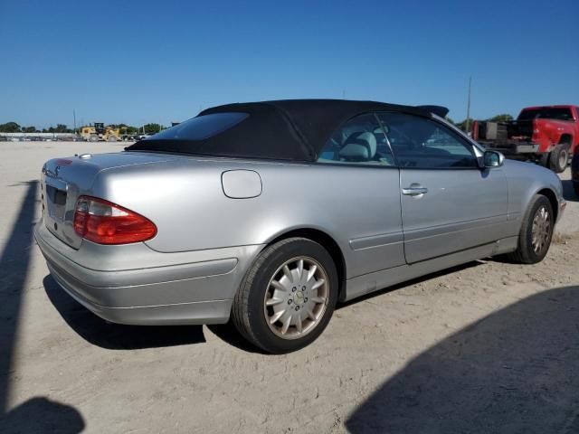 2000 Mercedes-Benz CLK 320