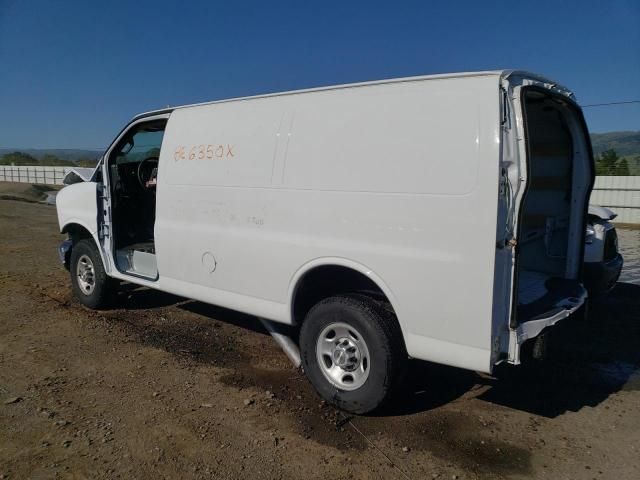 2023 Chevrolet Express G2500