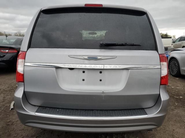 2014 Chrysler Town & Country Touring