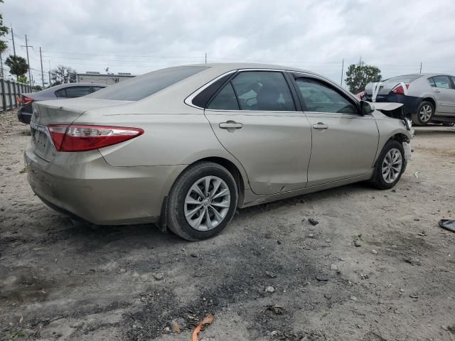 2016 Toyota Camry LE