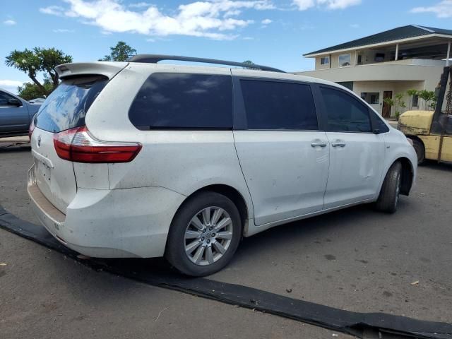 2017 Toyota Sienna XLE