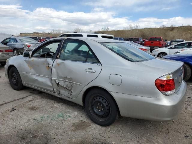 2005 Toyota Camry LE