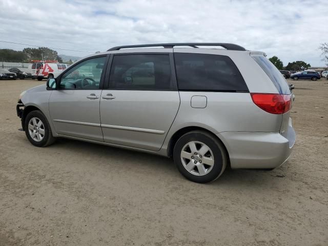 2006 Toyota Sienna CE