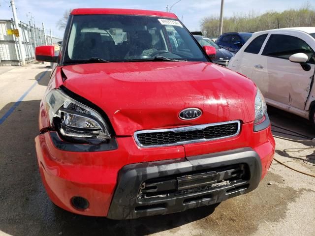 2010 KIA Soul +