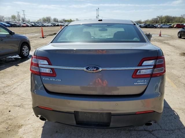 2014 Ford Taurus SEL