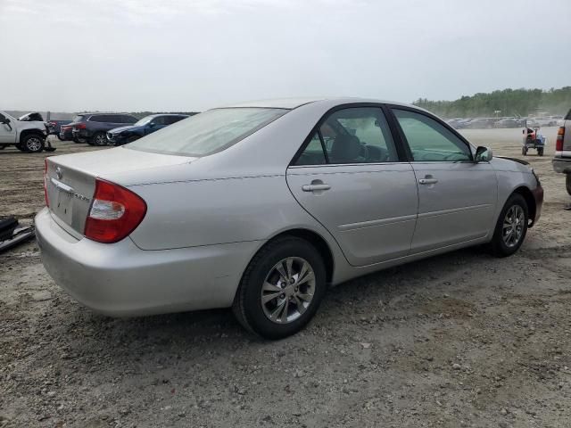 2004 Toyota Camry LE