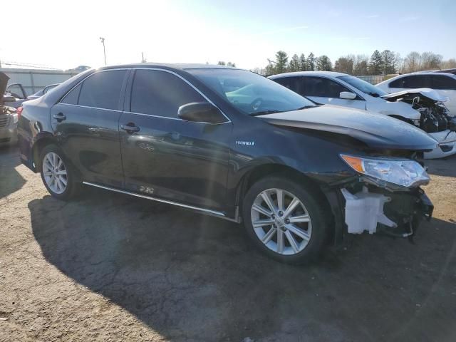 2014 Toyota Camry Hybrid