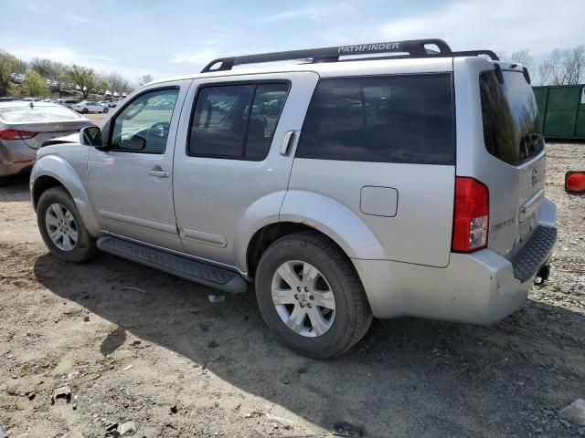 2006 Nissan Pathfinder LE