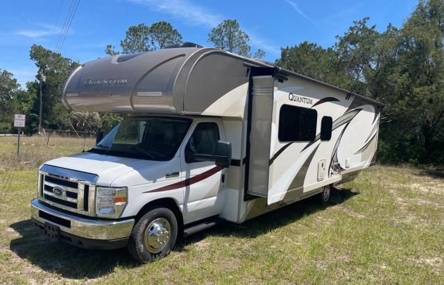 2017 Ford Econoline E450 Super Duty Cutaway Van