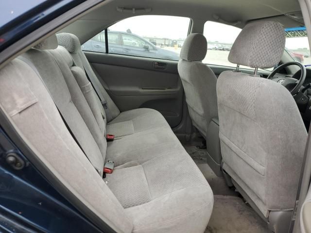 2003 Toyota Camry LE