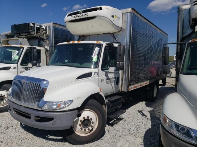 2004 International 4000 4300