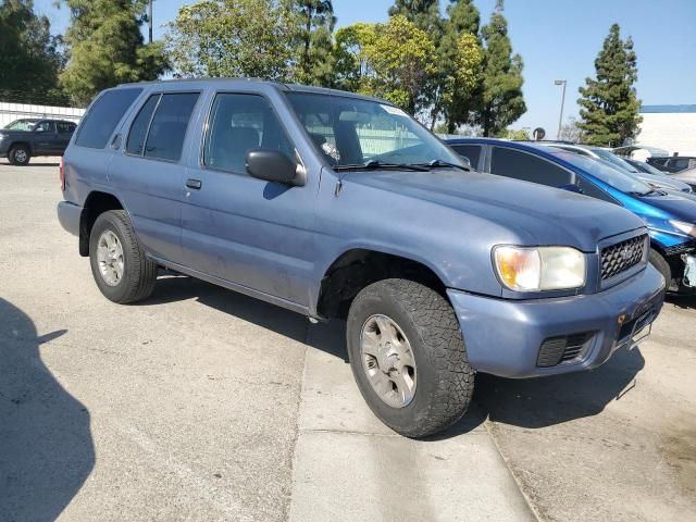 2000 Nissan Pathfinder LE