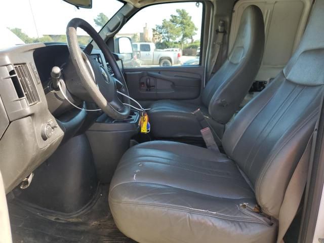 2015 Chevrolet Express G2500