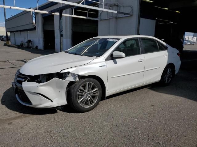 2015 Toyota Camry Hybrid