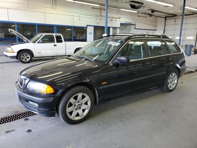 2001 BMW 325 IT