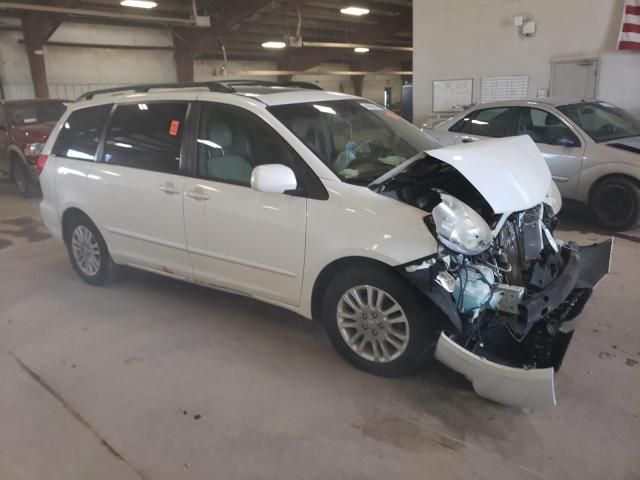 2009 Toyota Sienna XLE